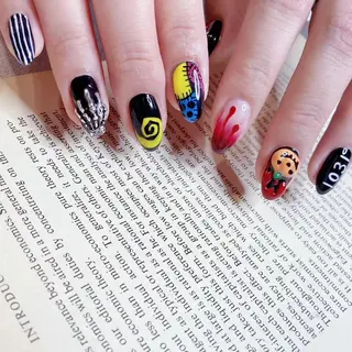 ネイル NOIROUGE所属・NOI ROUGEのネイルデザイン