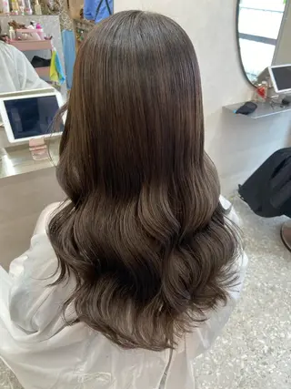 ロング ヘアアレンジ 新宿/韓国ヘア 中明度カラー/かやのヘアスタイル