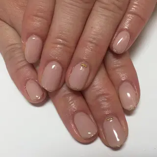 ショート Lety total beautyのネイルデザイン