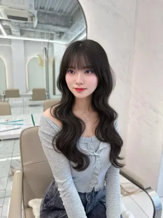 ロング kiti SAKAE所属・福間克徳/顔まわり /レイヤーカットのヘアスタイル