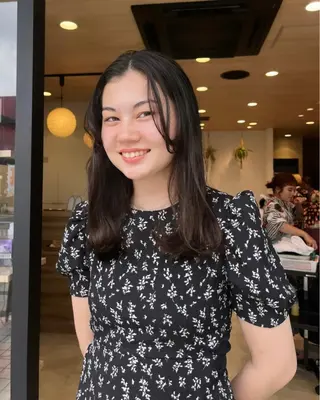 セミロング 産休中です 艶カラー♡オカのヘアスタイル