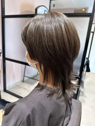 カラー 西原 愛紗のヘアスタイル