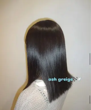 カラー 島崎 夏希のヘアスタイル