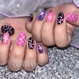ネイル Nail Studio GOTHAM所属・高円寺駅からすぐ🌈 ネイルGOTHAMのネイルデザイン