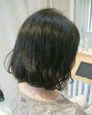 ミディアム カラー ブリーチなしWカラー /酸性ストレート河本のヘアスタイル