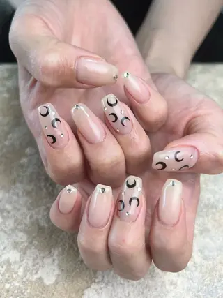 ネイル AURA nailartのネイルデザイン