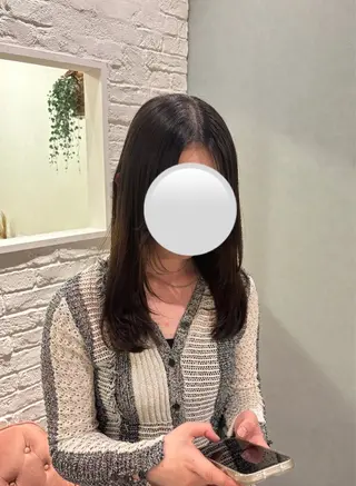 セミロング Rudder 牛嶋のヘアスタイル