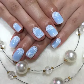 ネイル Sympa 𝓜iwako🐰ᩚのネイルデザイン