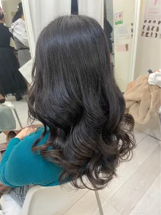 ロング ヘアアレンジ Number博多所属・東村 光希のヘアスタイル