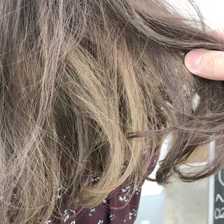 セミロング カラー レイヤーカット匠 イソザキノリユキのヘアスタイル