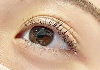 マツエク・マツパ merveilles所属・まつげ/整体/にきび ・アトピー専門サロンのマツエク・マツパデザイン