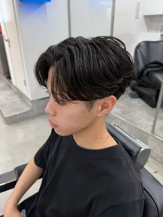 ロング パーマ メンズ Lond LOGAN所属・古田和也/メンズパー マ特化美容師/波巻きのヘアスタイル