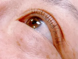 マツエク・マツパ ABE SYOKAのヘアスタイル