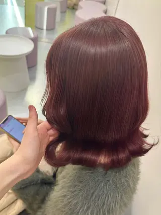 ミディアム カラー Xena ria 衣織/ブリーチカラーのヘアスタイル