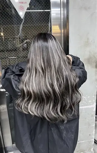 ロング カラー ROBIN所属・指名数No.1 /NAOYAのヘアスタイル