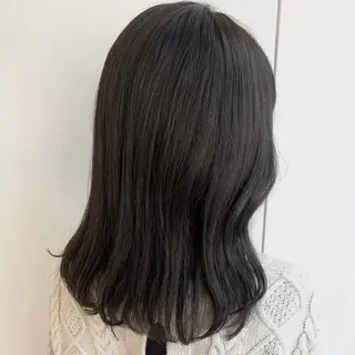 セミロング カラー ParveMix￤ 出石 菜々🥂のヘアスタイル