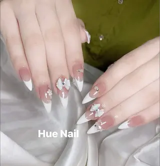 ミディアム HOANG NAILのネイルデザイン