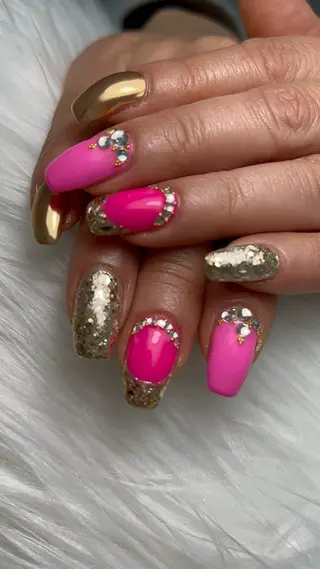 ネイル Blessed:N ブレストのネイルデザイン