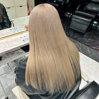 カラー 【🦋ハイトーンリタ ッチ🦋】ENAのヘアスタイル