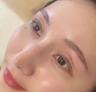 アイブロウ HOLOHOLONA 町田のマツエク・マツパデザイン