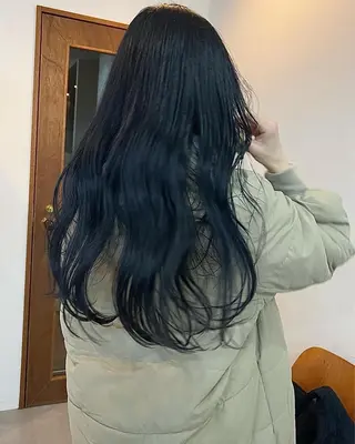 ロング カラー 切りっぱなしボブ/ ブリーチカラー/大塚のヘアスタイル