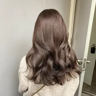 カラー ルシ🌈/ハイトーン デザインカラー/町田のヘアスタイル