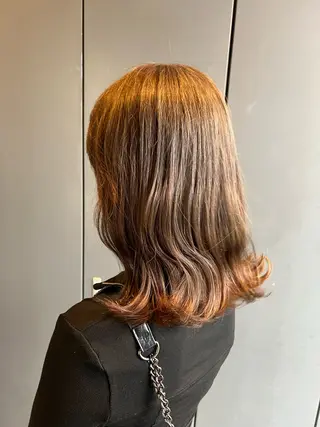 ロング ダブルカラー寒色系 ボリューム改善ハヤトのヘアスタイル