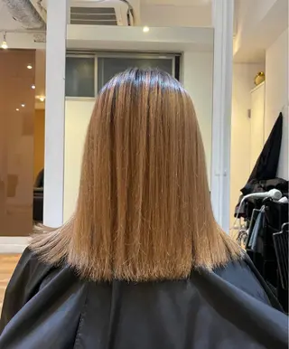 ミディアム カラー 🇰🇷ハイトーン× 韓国レイヤー레이어드のヘアスタイル