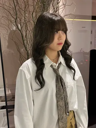ロング カラー 中原 優美のヘアスタイル