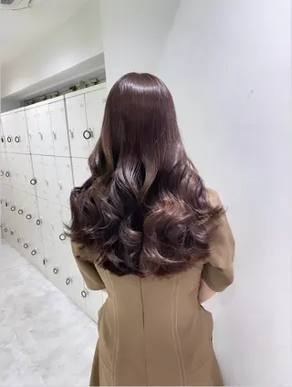 ロング カラー 🔷似合わせのプロ KUMA🔷のヘアスタイル