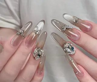 ネイル 🍑 momo_nailのネイルデザイン