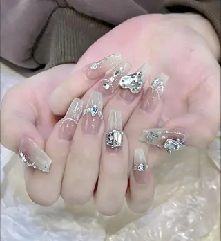 ネイル 🍑 momo_nailのネイルデザイン