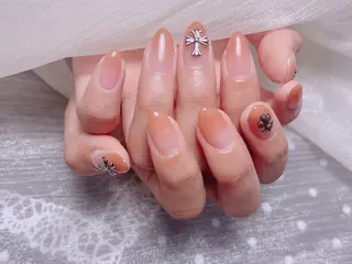 ネイル KARI ネイルサロンのネイルデザイン