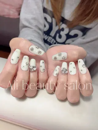 ネイル Ali 新小岩 ネイル専門のネイルデザイン