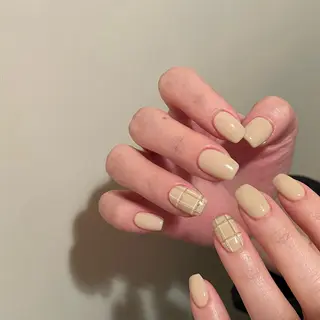 ネイル Ami 🦥のネイルデザイン