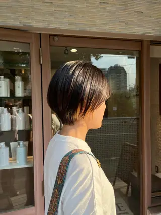 ショート 👑毛流れ、艶髪◉ 縮毛矯正錦糸町ヒガシのヘアスタイル