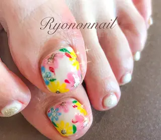 ネイル Ryononnail(リョノンネイル)所属・Ryononnail 上谷典子のネイルデザイン