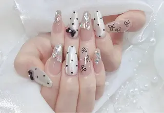 ネイル D-BEAUTY Nailsalonのネイルデザイン