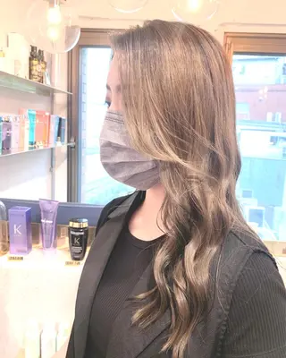 ミディアム カラー 新宿/韓国レイヤー/ 顔周りカット松本美晴のヘアスタイル
