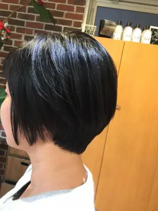 ショート 🐺ウルフ/レイヤー 似合わせ‎🤍沙羅のヘアスタイル