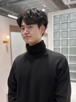 ショート garage.所属・吉田 慎冴/メンズパーマのヘアスタイル