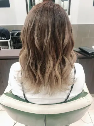 セミロング カラー ヘアアレンジ PROGRESS Harukiのヘアスタイル