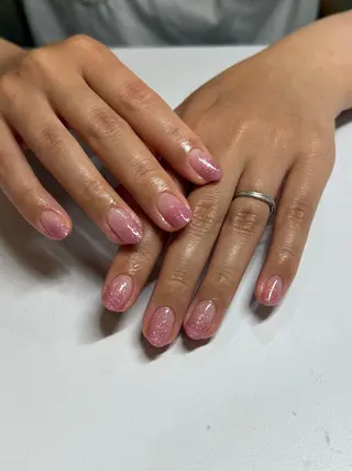 ネイル Blue Reef 四谷三丁目所属・たかの はづきのネイルデザイン