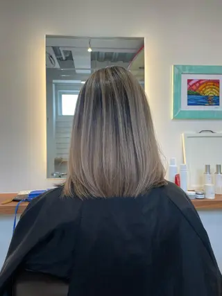 ミディアム カラー 【店長】大根 亮太のヘアスタイル