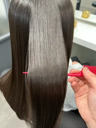 ロング 花田 麟のヘアスタイル