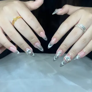 ネイル U.m nail salon所属・U.m nail salonのネイルデザイン