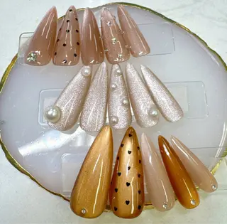 ネイル クイーンズネイル銀座所属・Queeens nailのネイルデザイン