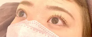 マツエク・マツパ 鍵山 千秋のヘアスタイル