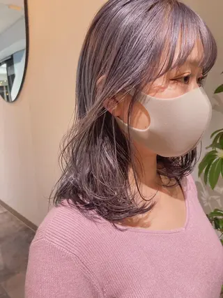 セミロング カラー 佐伯 和佳のヘアスタイル