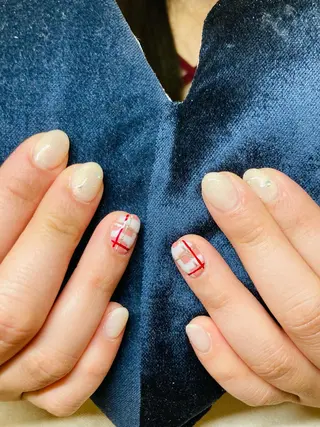 ネイル ECLAT エクラ所属・寺山 千鶴のネイルデザイン